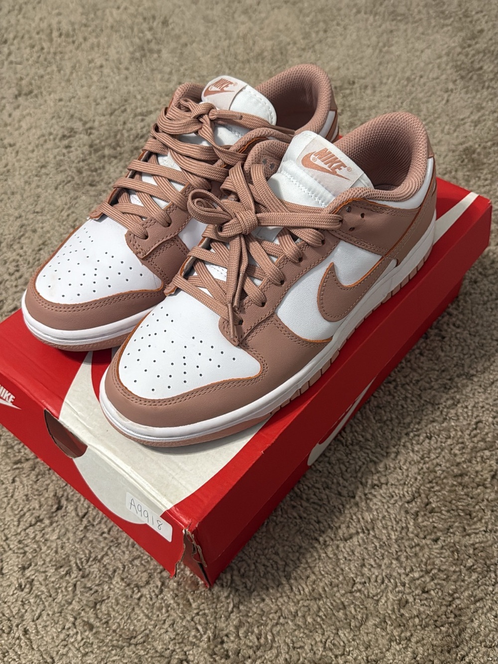 Nike Women’s Dunk Rose Whisper
